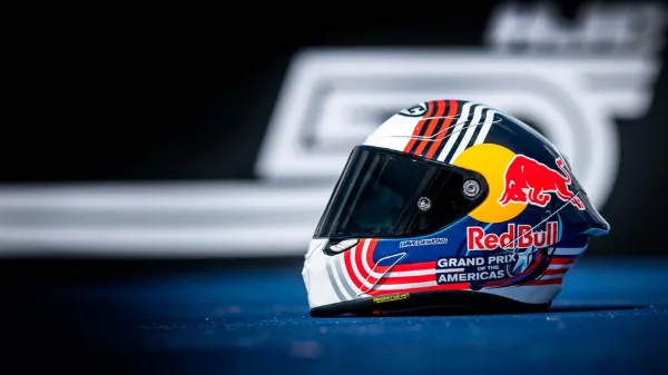 HJC RPHA1 Red Bull Austin GP Kapalı Motosiklet Kaskı