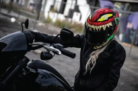 HJC RPHA1 Toxin Marvel MC1SF Kapalı Motosiklet Kaskı resmi