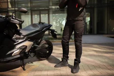 SECA Squadron Motosiklet Kot Pantolonu Siyah resmi